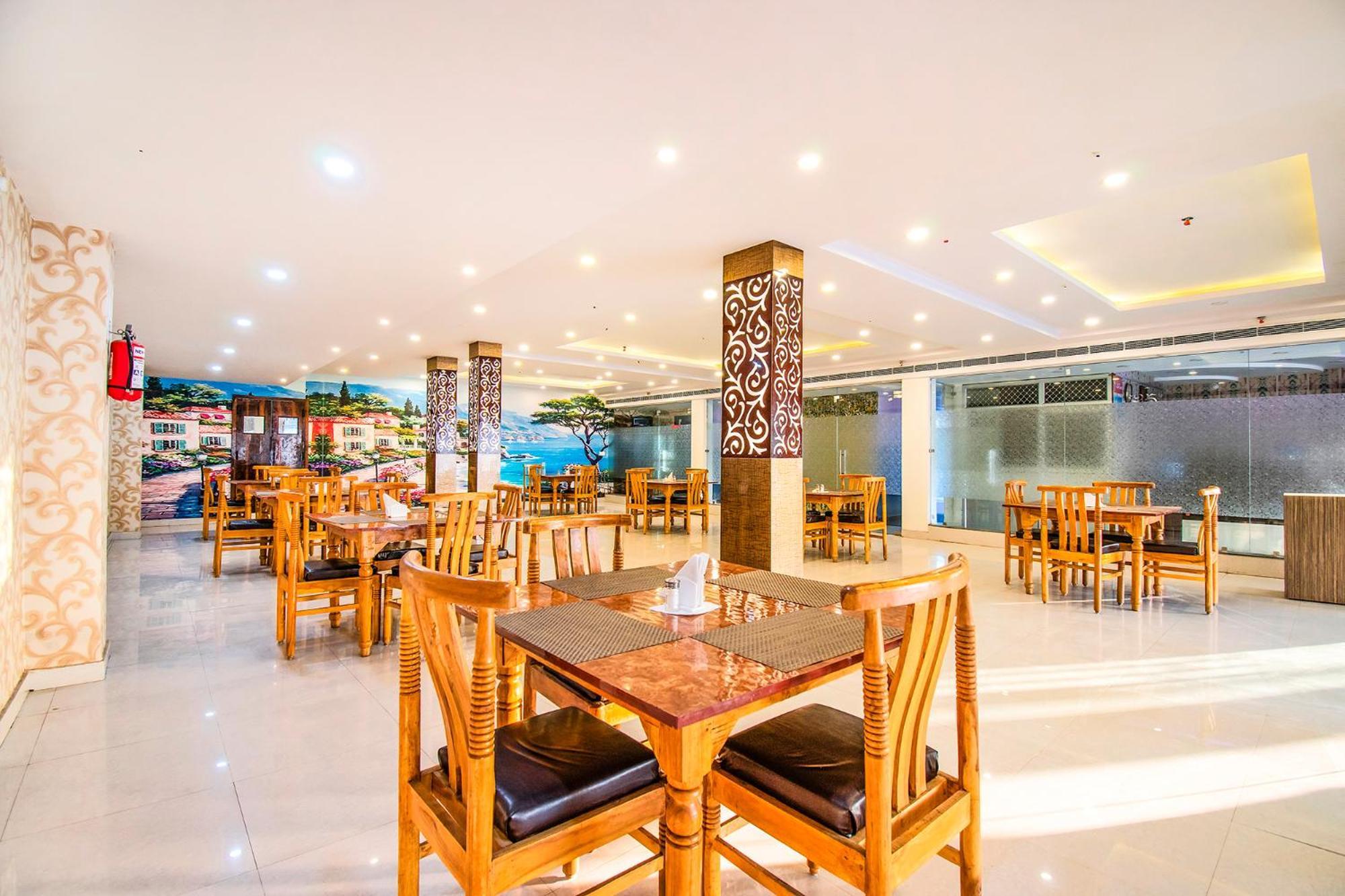 Hotel Fabhotel Elysian Grand - 3kms From Chaudhary Charan Singh International Airport 3*