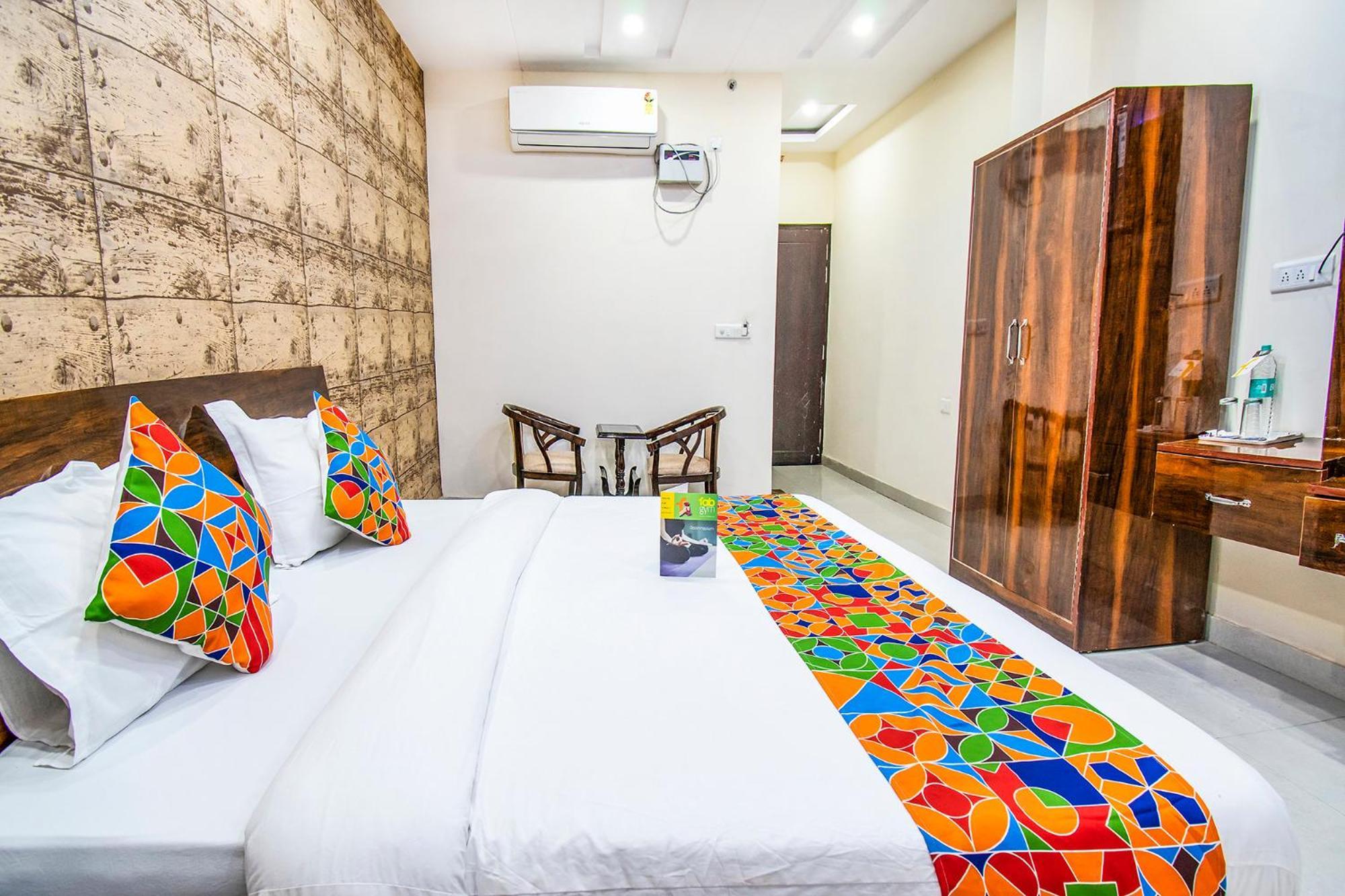 Fabhotel Elysian Grand - 3kms From Chaudhary Charan Singh International Airport Hotel